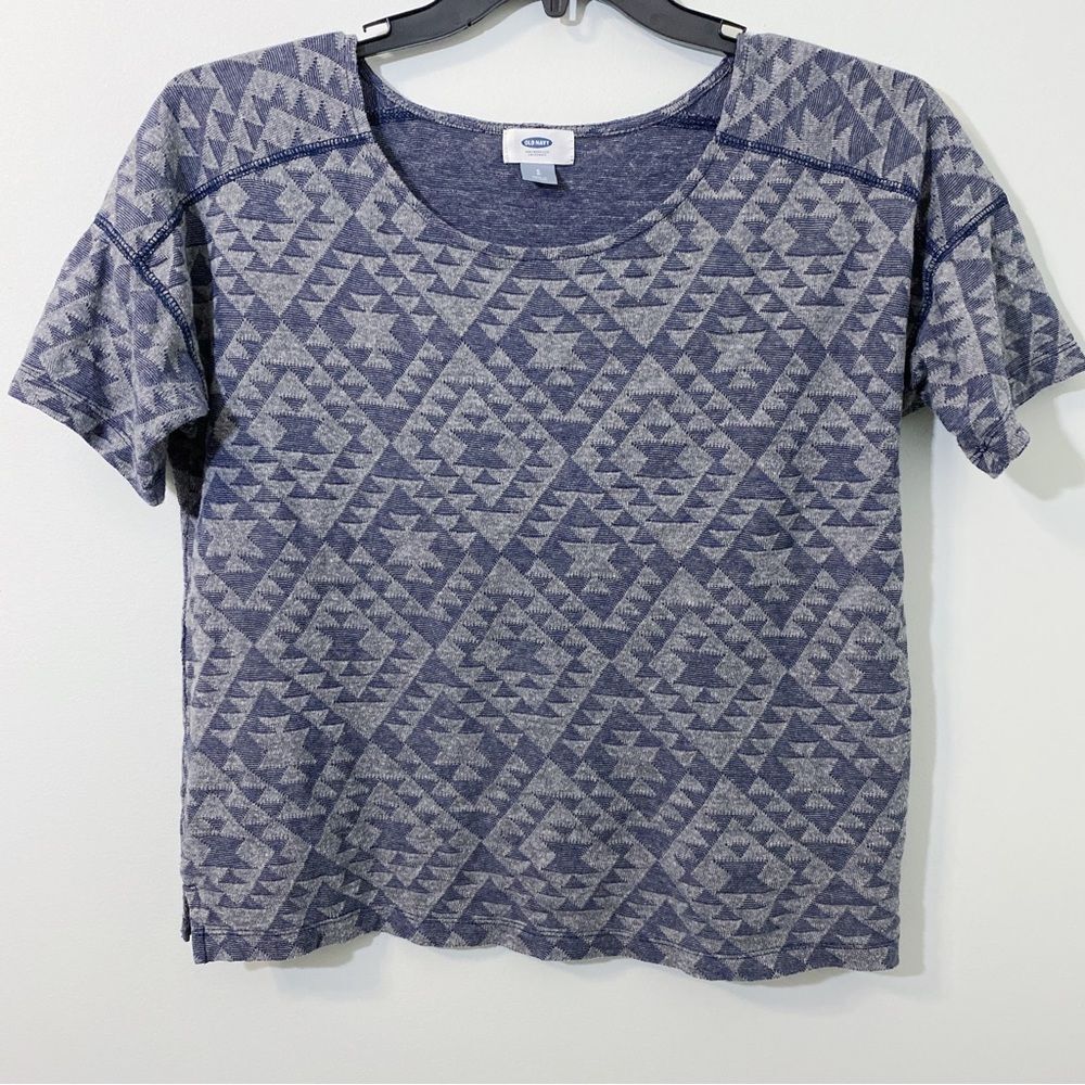 OLD NAVY Blue and Gray Geometric Tribal Print Knit Short Sleeve Top | Size Small